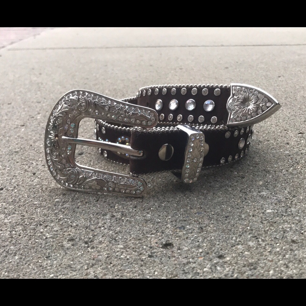 Nocona Women’s Rhinestone Western Belt